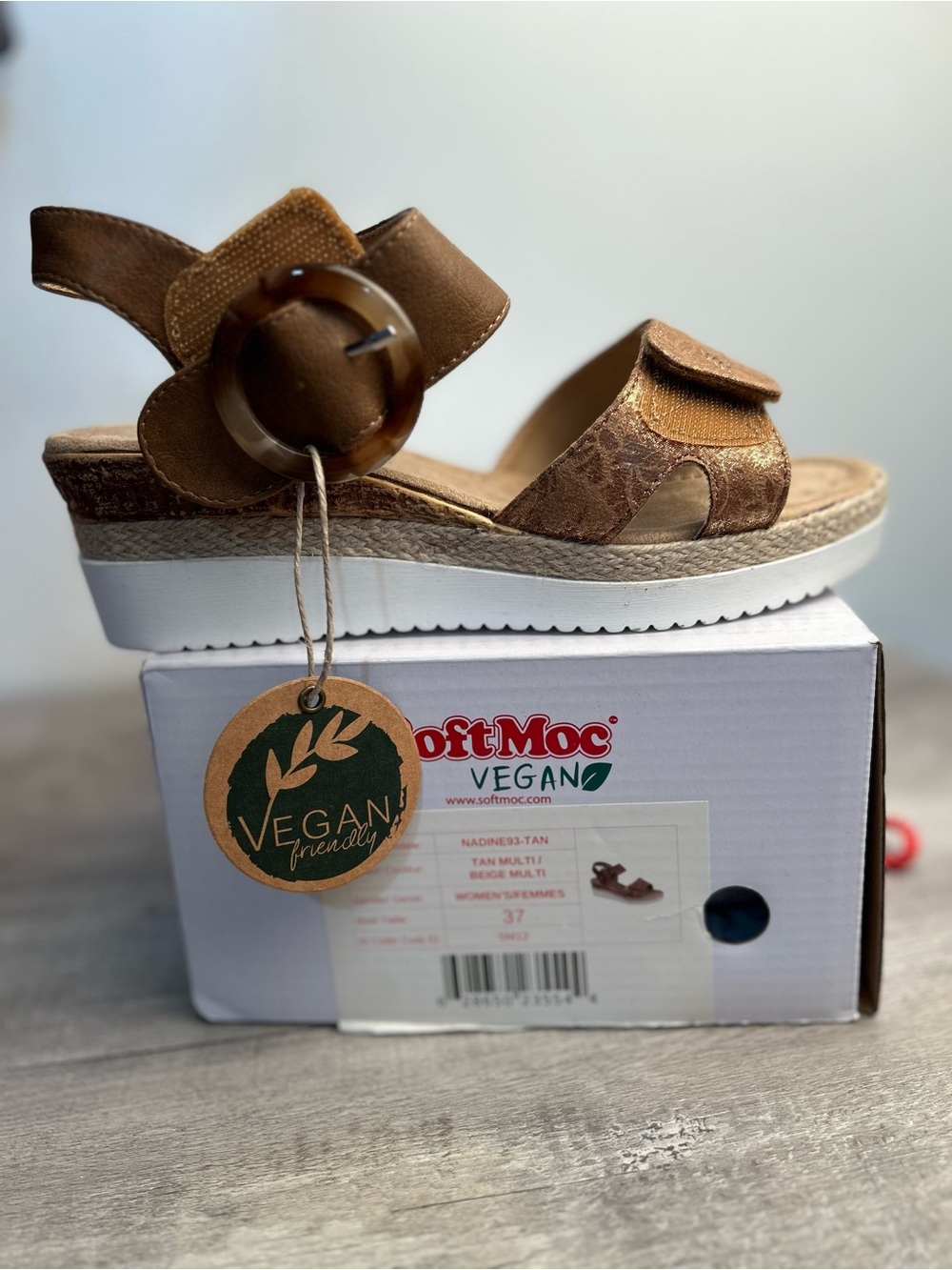 SoftMoc Vegan Platform Sandals • Size 37